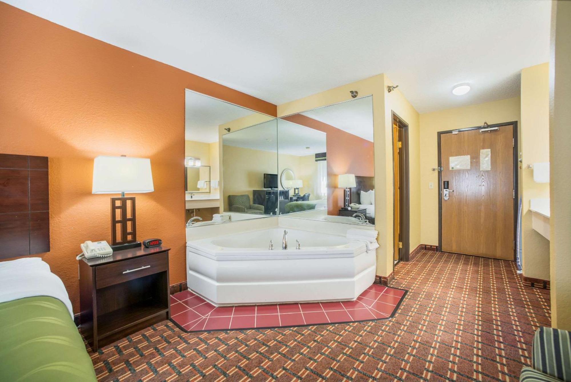 Quality Inn O'Fallon Il - St Louis Esterno foto