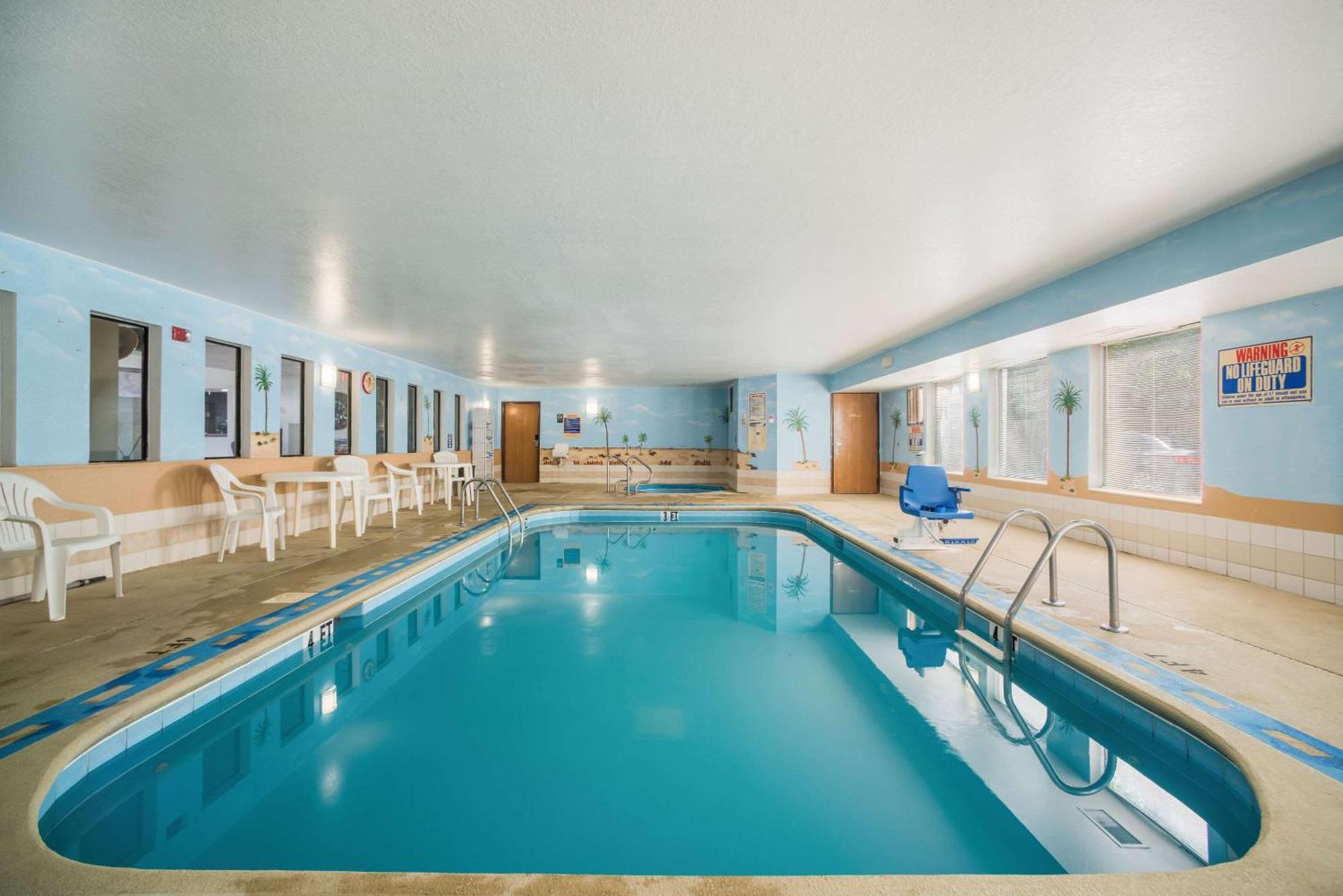 Quality Inn O'Fallon Il - St Louis Esterno foto