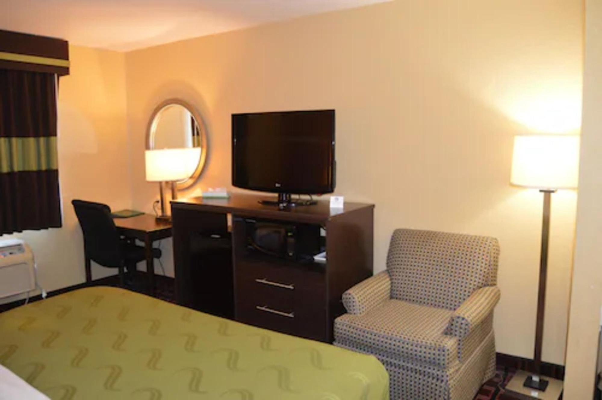 Quality Inn O'Fallon Il - St Louis Esterno foto