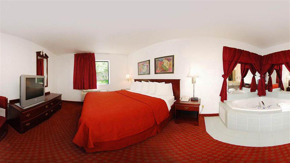 Quality Inn O'Fallon Il - St Louis Esterno foto